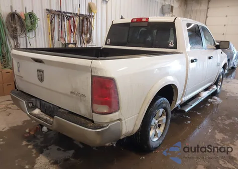 2015 Ram 1500 Outdoorsman из США, поврежденный, VIN 1C6RR7LG1FS719728